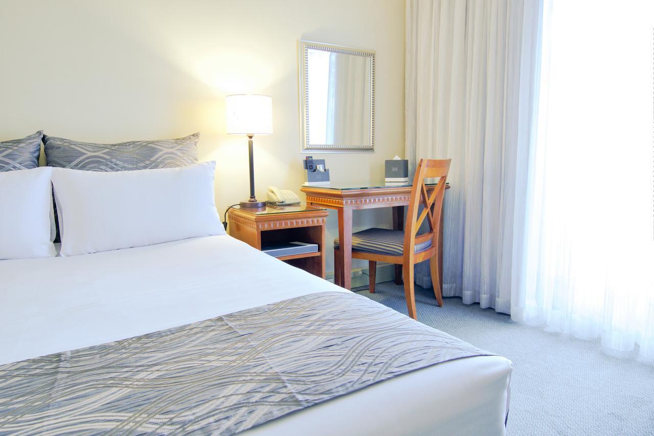 Soho Brisbane Hotel Bagian luar foto