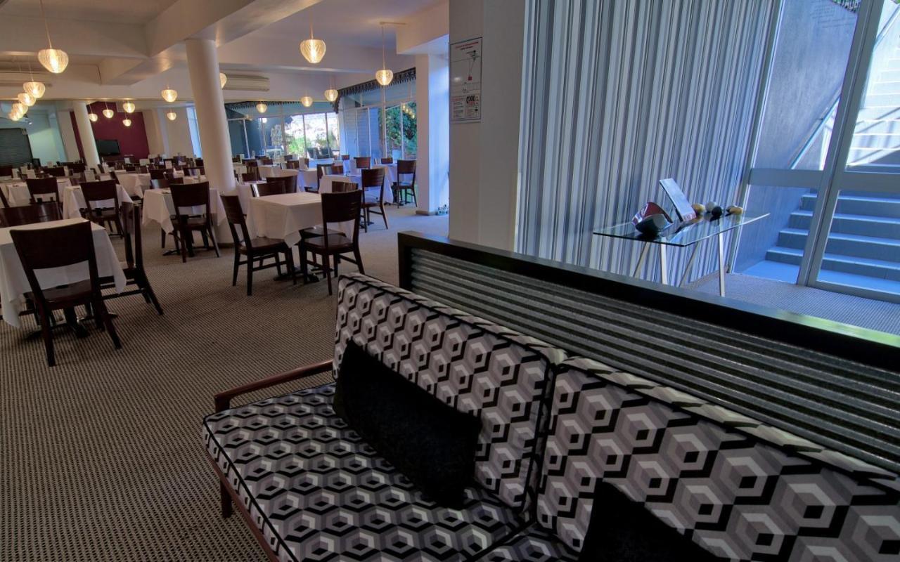 Soho Brisbane Hotel Bagian luar foto